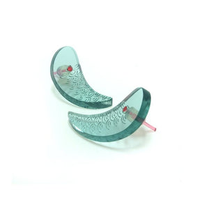 fish/studs