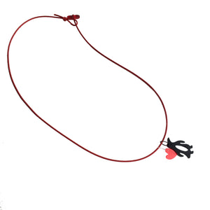Figure necklace / Pingvin, Heart