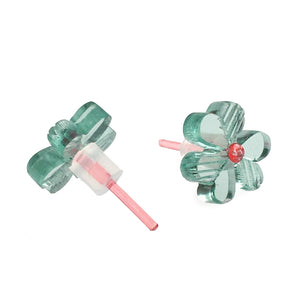 Studs / Clover